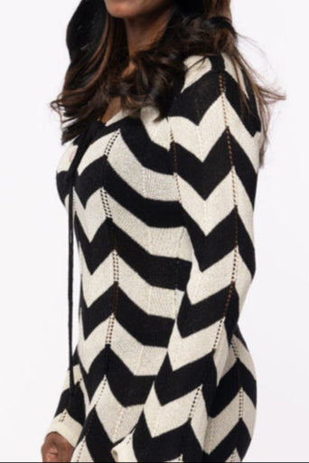 Monochrome Wave Maxi Dress